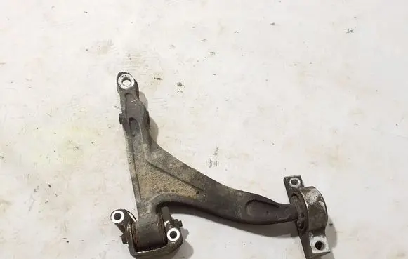 Volvo S90, V90 Front lower control arm/wishbone 32370928