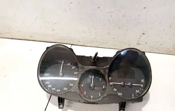 Seat Toledo III (5P) Speedometer (instrument cluster) 5p0920823b v0007000