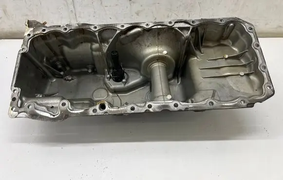 BMW 3 G20 G21 Oil sump 67698410 8580128