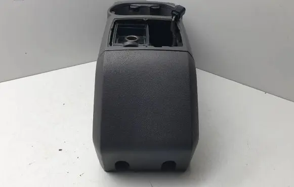 Ford C-MAX I Center console