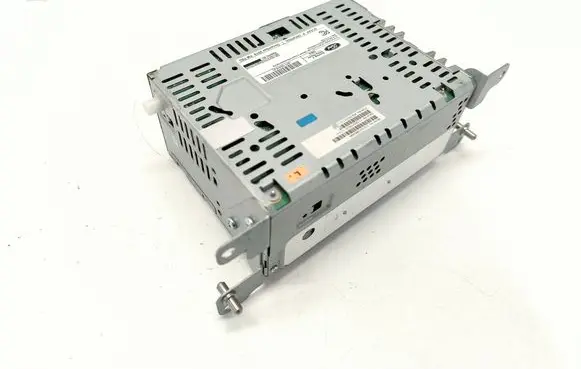Radio/CD/DVD/GPS head unit