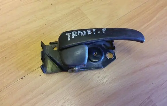 Hyundai Trajet Front door interior handle