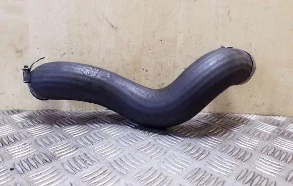 Volvo XC90 Intercooler hose/pipe 30766440