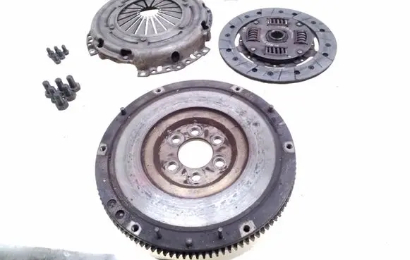 Volkswagen Golf II Clutch set kit 1861654036 3082168231