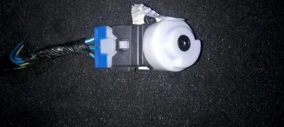 Mitsubishi Space Wagon Ignition lock contact 17b287