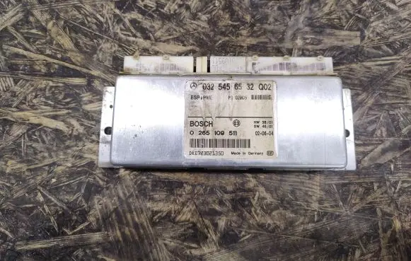 Mercedes-Benz SL AMG R230 ESP (stability system) control unit 0325456532