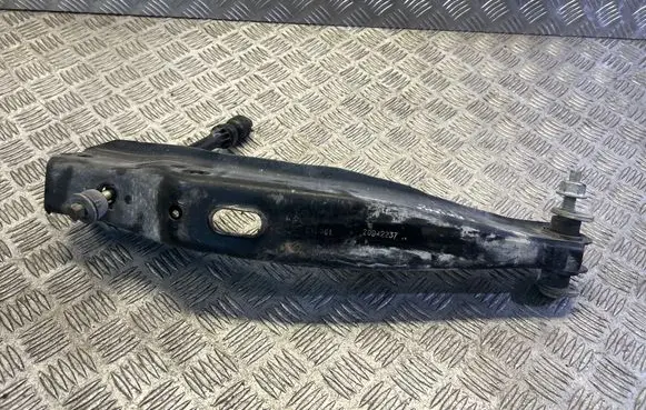 Rear control arm