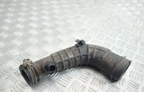 Toyota Yaris Turbo air intake inlet pipe/hose 17880ON010