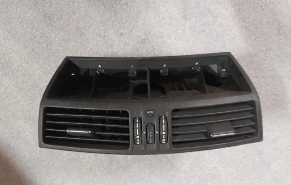 Mercedes-Benz S W220 Dash center air vent grill 2208300554 a2208300554