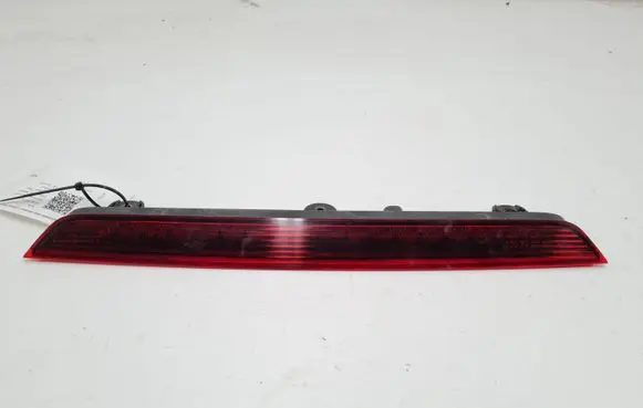 Audi Q7 4L Third/center stoplight 4L0945097