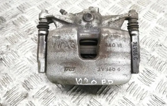 Front brake caliper