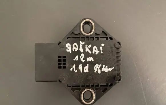 Nissan Qashqai ESP acceleration yaw rate sensor 479300006R 7051564