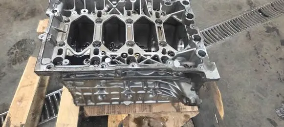Volvo XC60 Engine block d420t8
