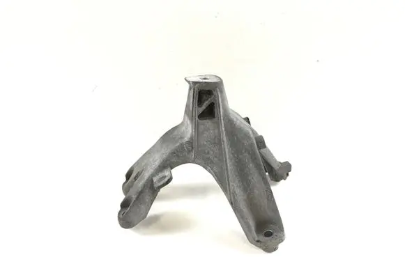Audi A4 S4 B8 8K Engine mounting bracket 8K0199308CA