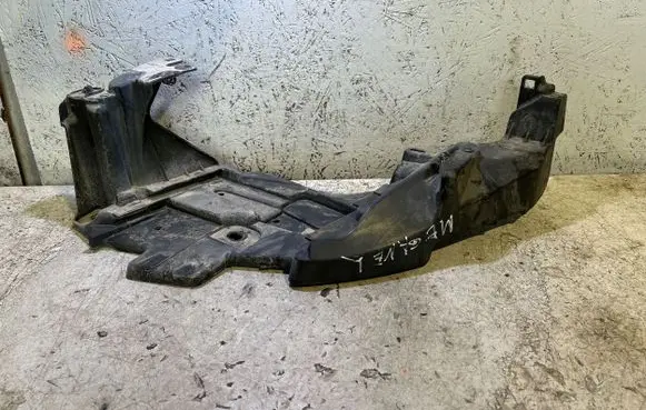 Renault Megane III Headlight/headlamp mounting bracket 0001030280