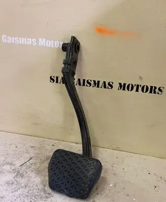BMW 7 E38 Brake pedal 