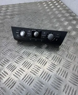 Audi A6 S6 C7 4G Climate control unit 4G0820043AK A2C85164100