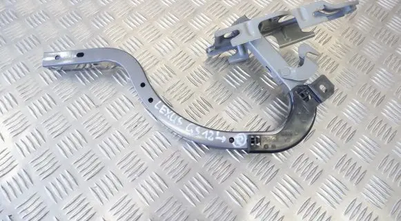 Lexus GS 250 350 300H 450H Tailgate/trunk/boot hinge 6451030520