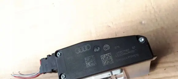 Audi Q5 SQ5 Steering wheel lock 8K0905852E