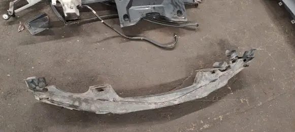 BMW X5 E53 Front bumper cross member