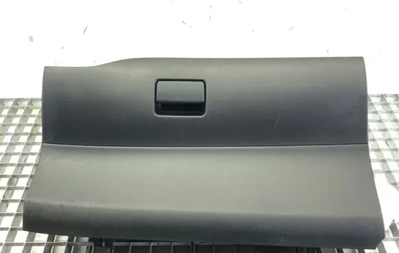 Glove box set