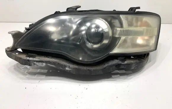 Subaru Legacy Headlight/headlamp 