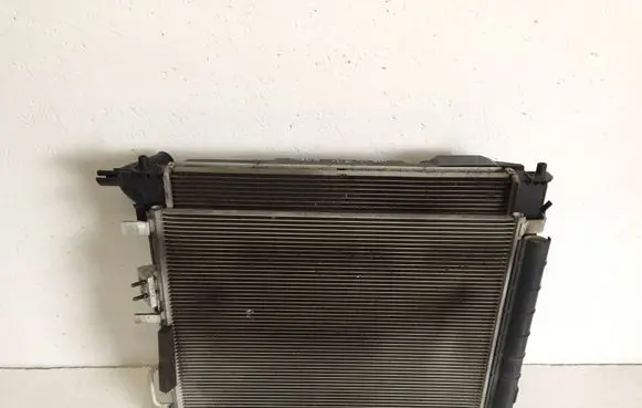 Hyundai Tucson TL Radiator set 25304D7120 A10119441