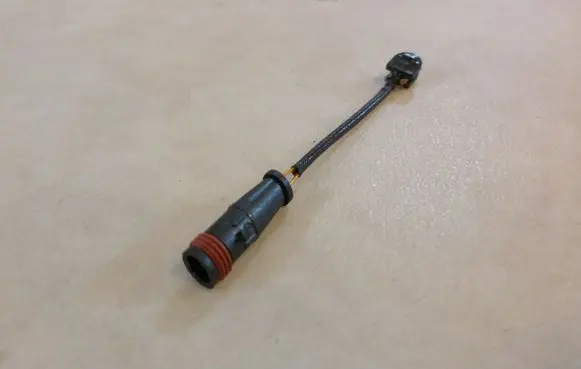Mercedes-Benz SL R230 Brake pads wear sensor A1715400617