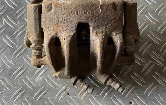 Fiat Ducato Front brake caliper