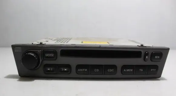 Radio/GPS head unit trim