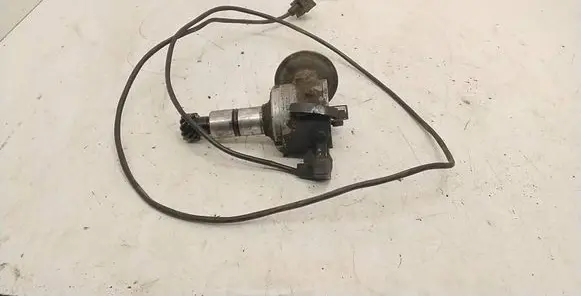 BMW 3 E30 Spark distributor 0237002111