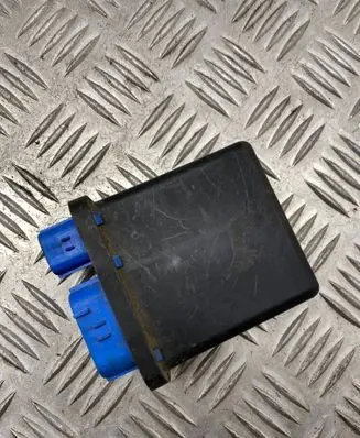 Coolant fan relay