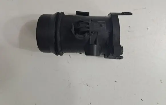BMW 5 F10 F11 Mass air flow meter 8519492 4744639