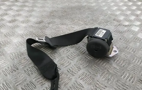 BMW 3 E92 E93 Rear seatbelt 9128866 607051100B