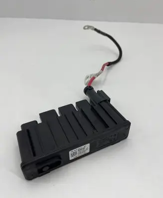 BMW 1 F40 Power management control unit 8661071 P00155273 100156349