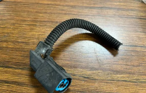 Mercedes-Benz E W211 Wires (generator/alternator) A1685456528 1685456528