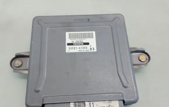 Toyota Prius (NHW20) Engine control unit/module 8998147090
