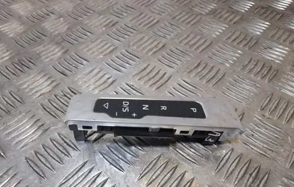Audi A3 S3 8V Gear shift selector indicator 8V1713463A