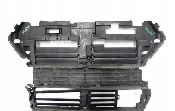 Ford Edge II Intercooler air guide/duct channel GT4B8475DB