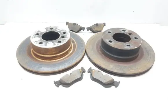 BMW 1 E82 E88 Rear brake disc