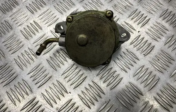 Peugeot 206 Vacuum pump 9637413980