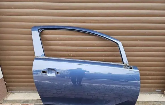 Opel Corsa E Front door