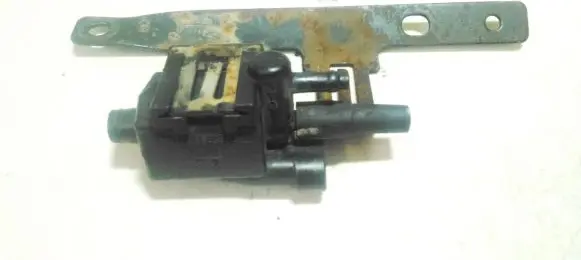 Opel Frontera B Turbo solenoid valve delcoremy210 00671