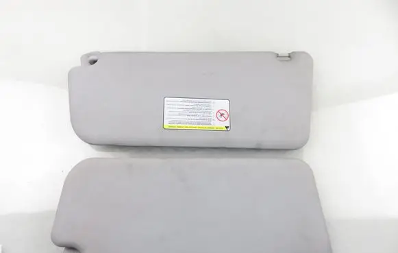 Sun visor clip/hook/bracket