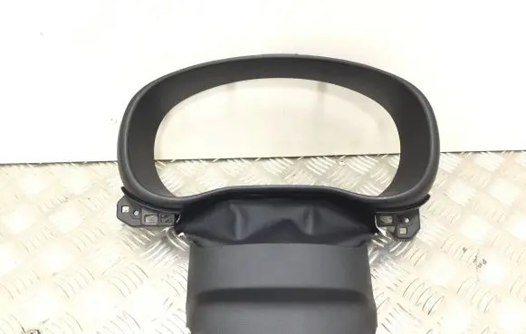 KIA Sportage Dashboard trim 84830F51500 F184852000