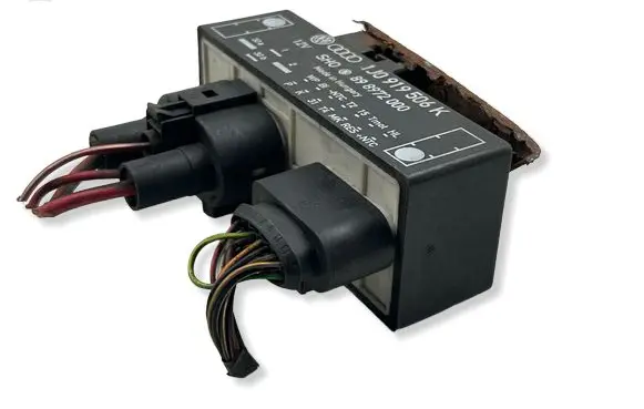 Audi A3 S3 8L Coolant fan relay 1J0919506K 898972000