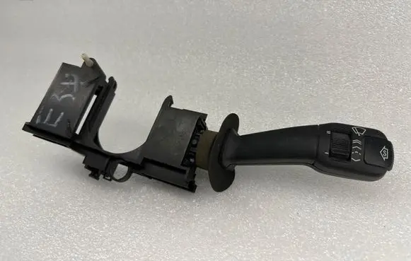 BMW 5 E39 Wiper control stalk 8352171 01200910