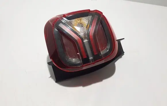 Dacia Duster II Rear/tail lights 265558514R