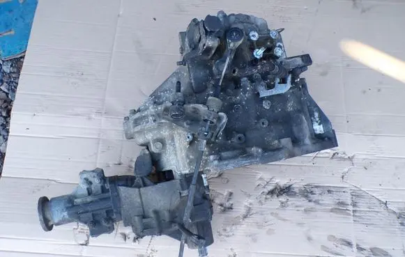 Fiat Sedici Manual 5 speed gearbox 79JB