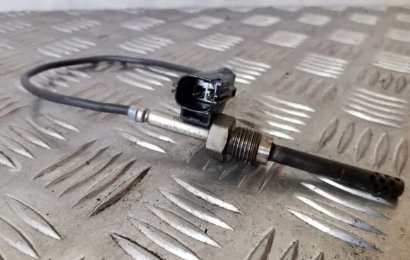 Exhaust gas temperature sensor